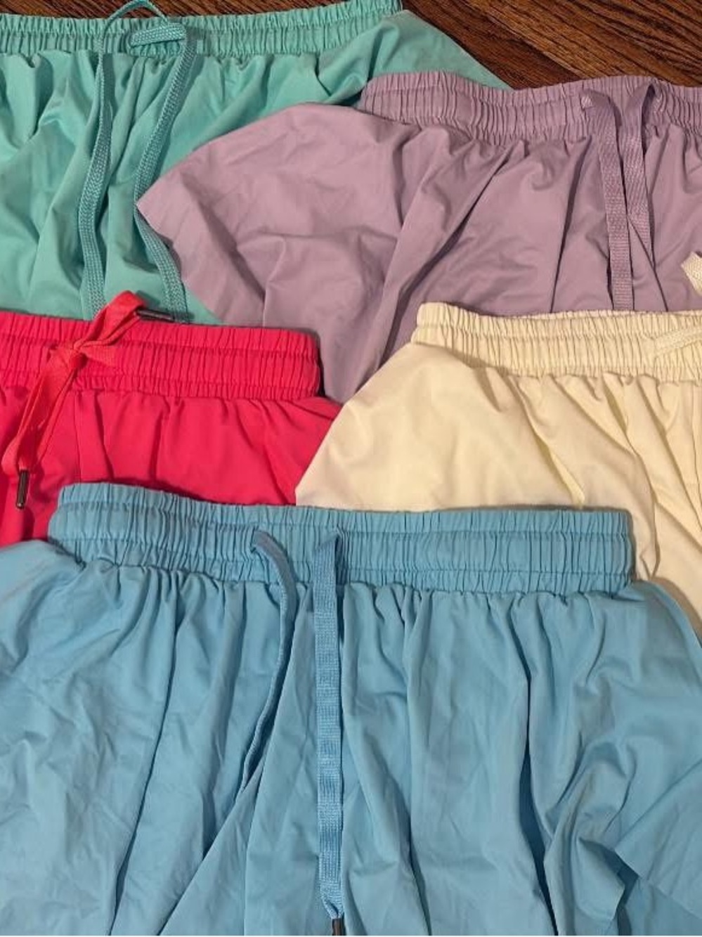 Lot of butterfly shorts, sz medium